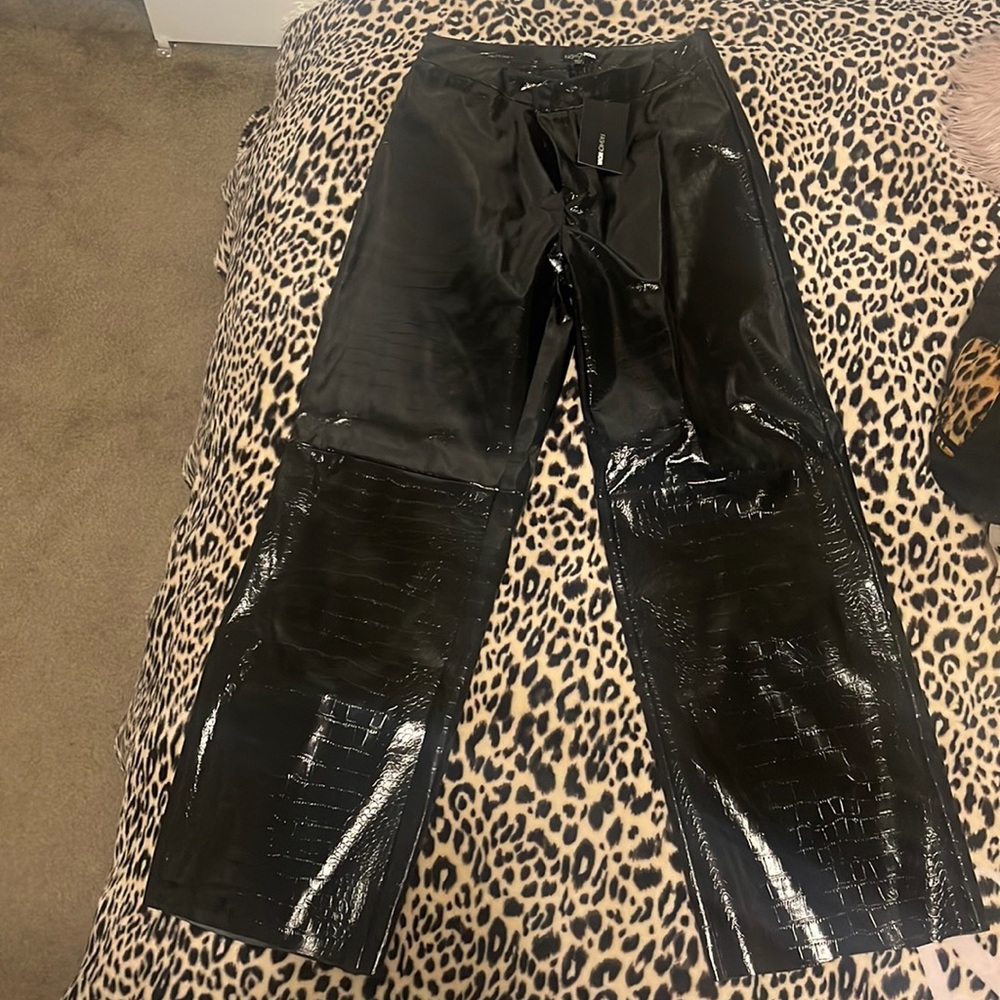 Fashion Nova NWT Black Faux Leather Pants 🖤🖤